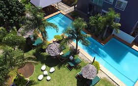 Coconut Palms Resort Port Vila